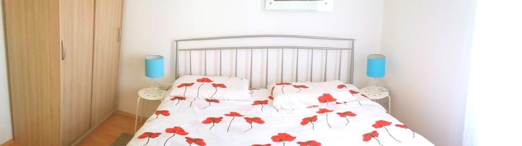Gospoja Park & Beach Apartment Врбник Экстерьер фото